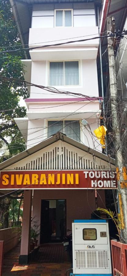 Guruvāyūr Sivaranjini Touristヴィラ エクステリア 写真